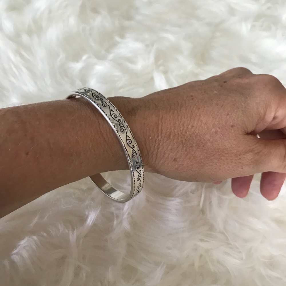 Brighton Bangle - Picture 3 of 5